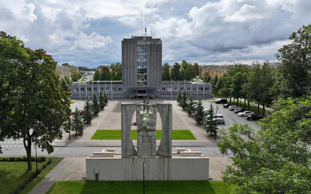 Натяжные потолки в Кохтла-Ярве - Findeco